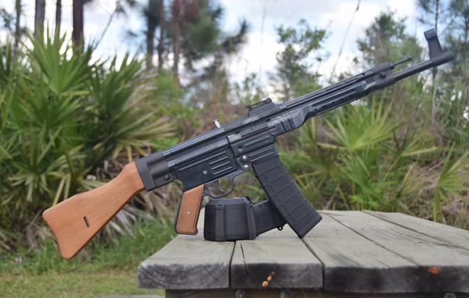 csol stg44-CSOL 中的战神之枪——STG44 突击步枪，性能卓越，让你热血沸腾