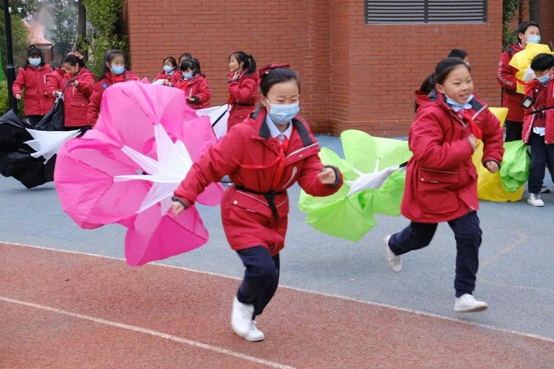 快乐十分钟 课间游戏设计_课间快乐分钟设计游戏方案_课间快乐分钟设计游戏图片